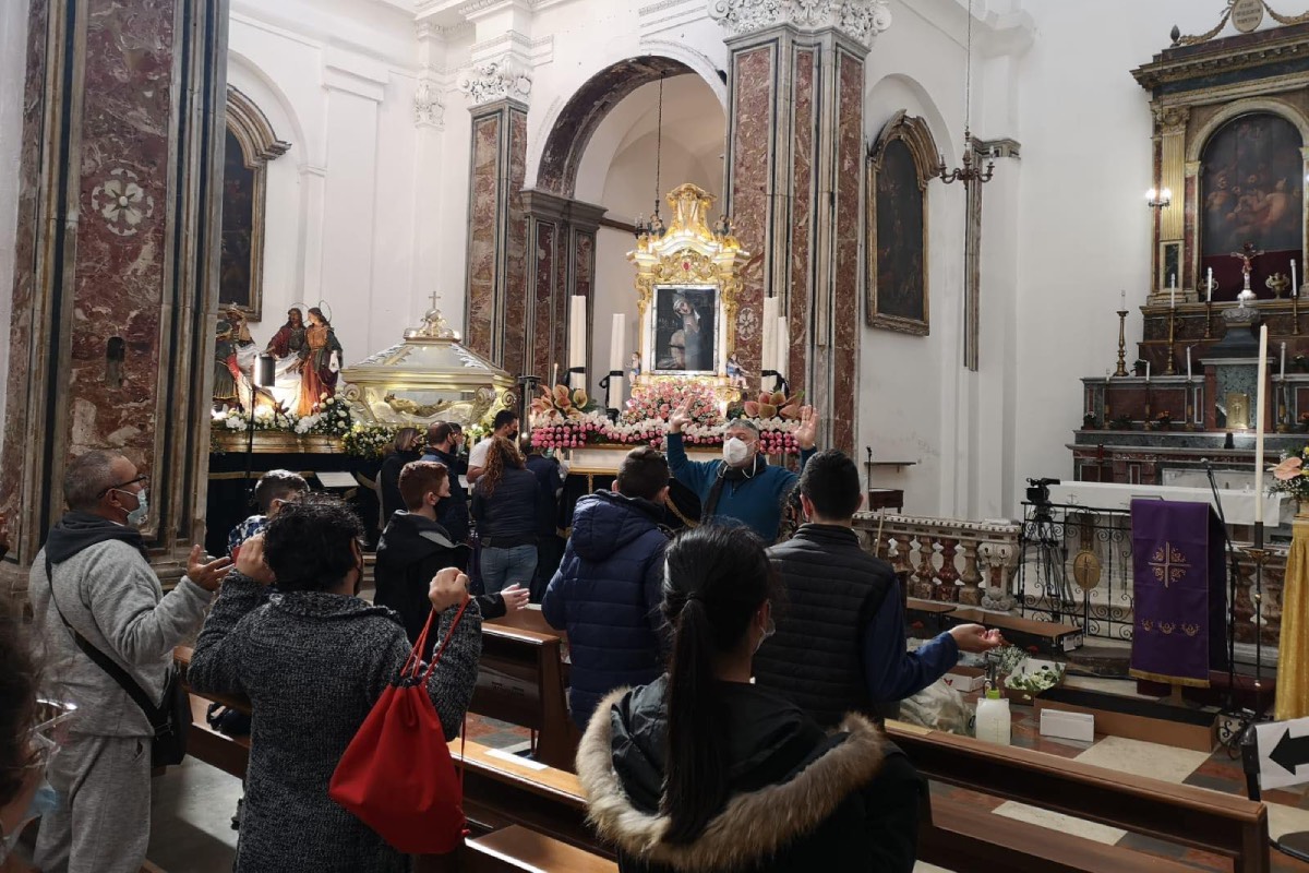 Aperta fino a tarda sera, in via straordinaria, la Chiesa delle Anime Sante del Purgatorio